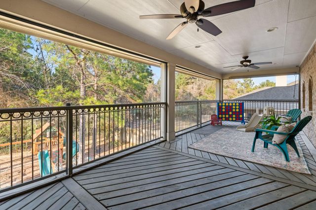 429 Holly Forest Drive, Conroe, TX 77384