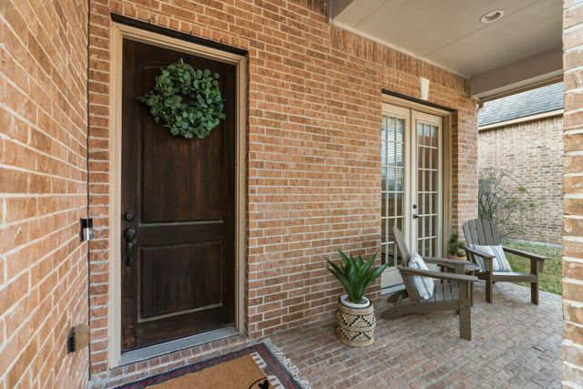 429 Holly Forest Drive, Conroe, TX 77384