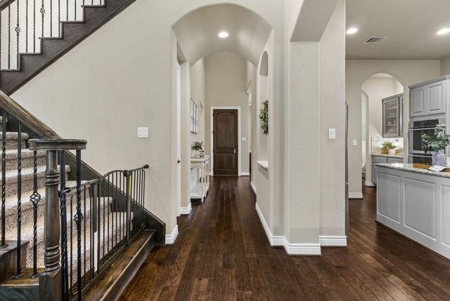 429 Holly Forest Drive, Conroe, TX 77384