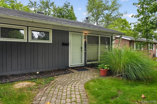 2525 Yost Boulevard, Ann Arbor, MI 48104