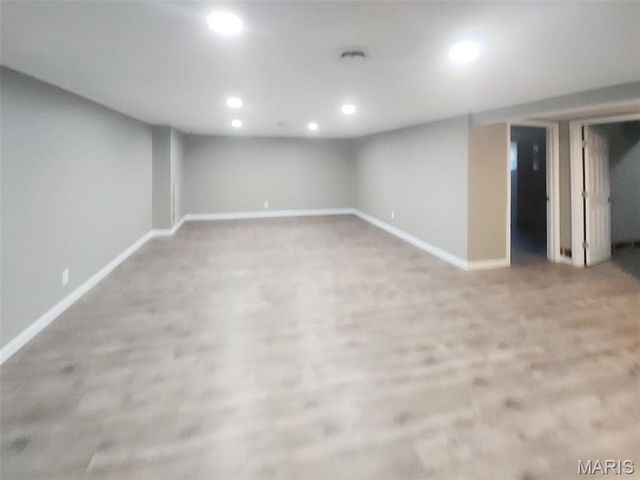 3660 Parc Chateau Lane, St Louis, MO 63033