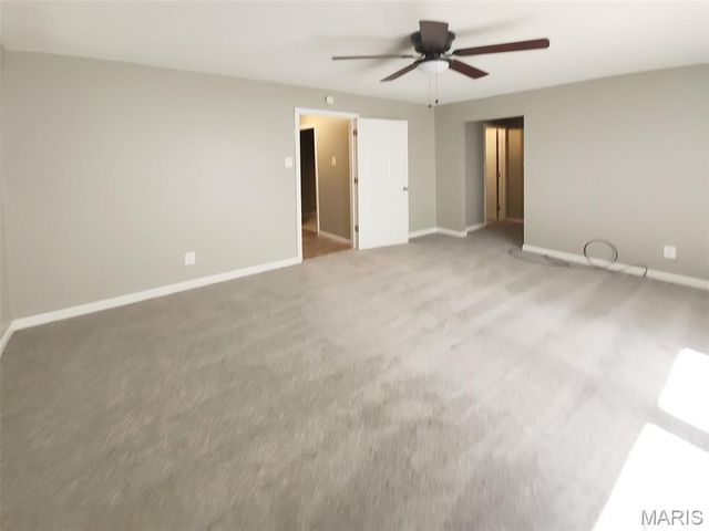 3660 Parc Chateau Lane, St Louis, MO 63033