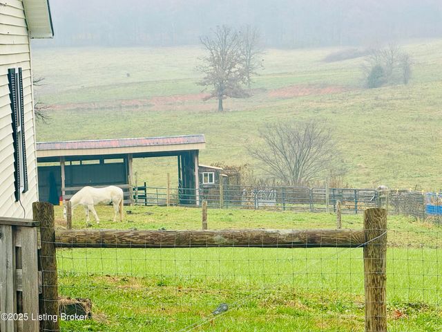 9883 S Hwy 333, Vine Grove, KY 40175