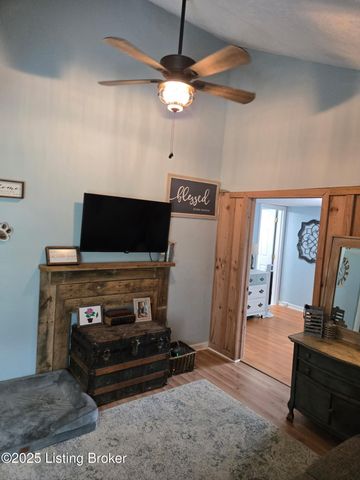 9883 S Hwy 333, Vine Grove, KY 40175