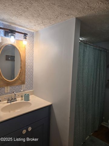 9883 S Hwy 333, Vine Grove, KY 40175