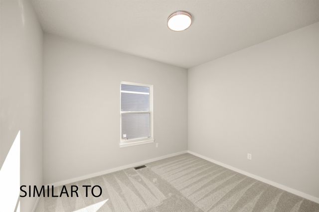 711 NE Doe Pointe Drive, Ankeny, IA 50021