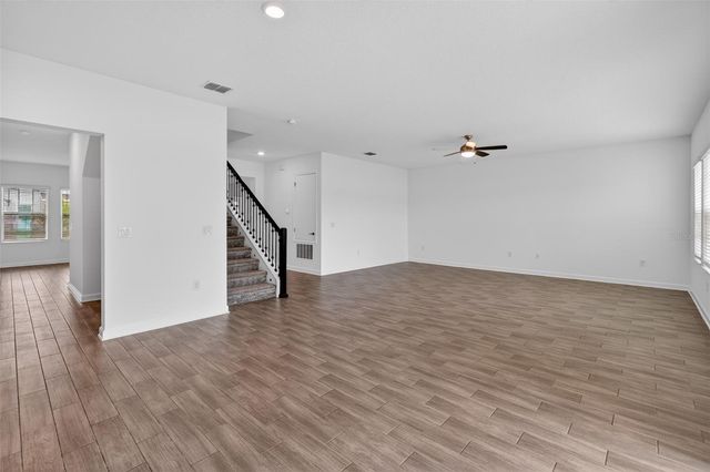 3048 ELLA WAY, St Cloud, FL 34771