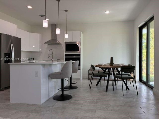 6208 Forest Court, La Belle, FL 33935