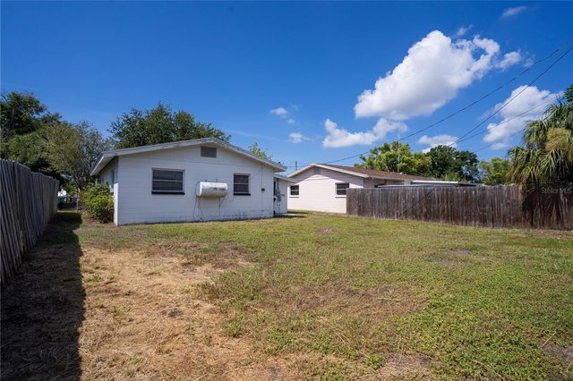 5619 19TH AVENUE N, St Petersburg, FL 33710