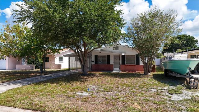 5619 19TH AVENUE N, St Petersburg, FL 33710