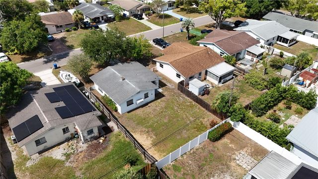 5619 19TH AVENUE N, St Petersburg, FL 33710