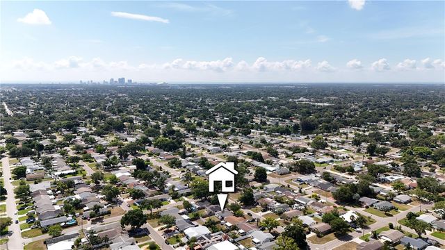 5619 19TH AVENUE N, St Petersburg, FL 33710