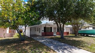 5619 19TH AVENUE N, St Petersburg, FL 33710