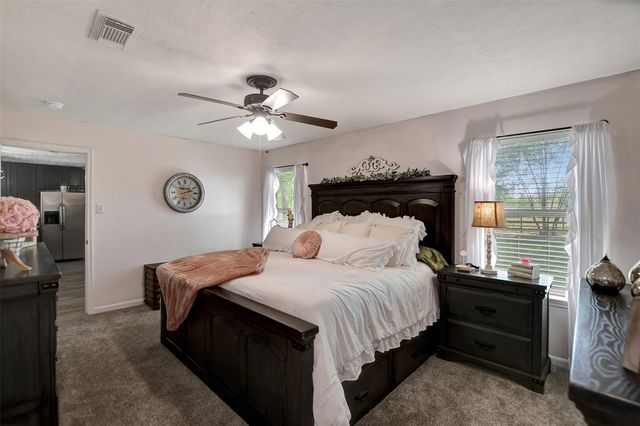 25401 Hunting Trail, Magnolia, TX 77355