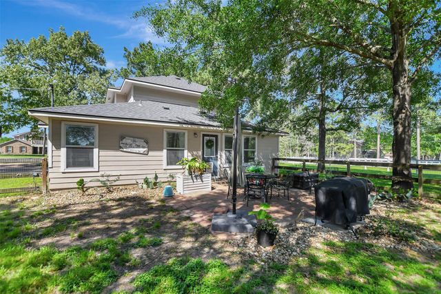 25401 Hunting Trail, Magnolia, TX 77355