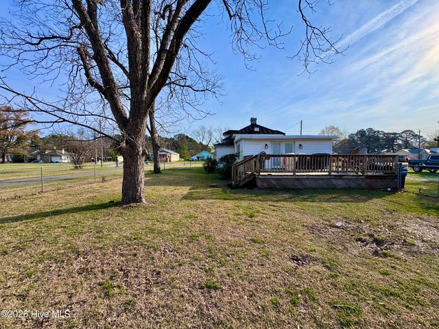 3405 Oaks Road, New Bern, NC 28560