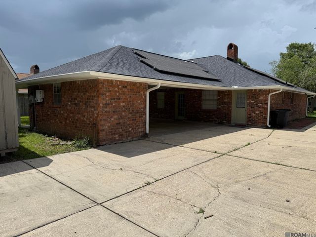 12424 Parkmeadow Dr, Baton Rouge, LA 70816
