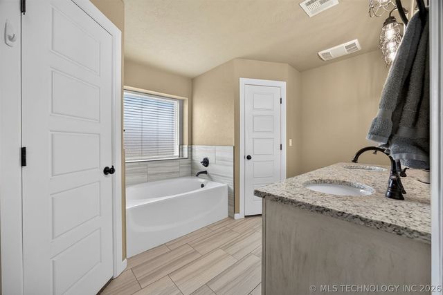 13510 N 130th East Avenue, Collinsville, OK 74021