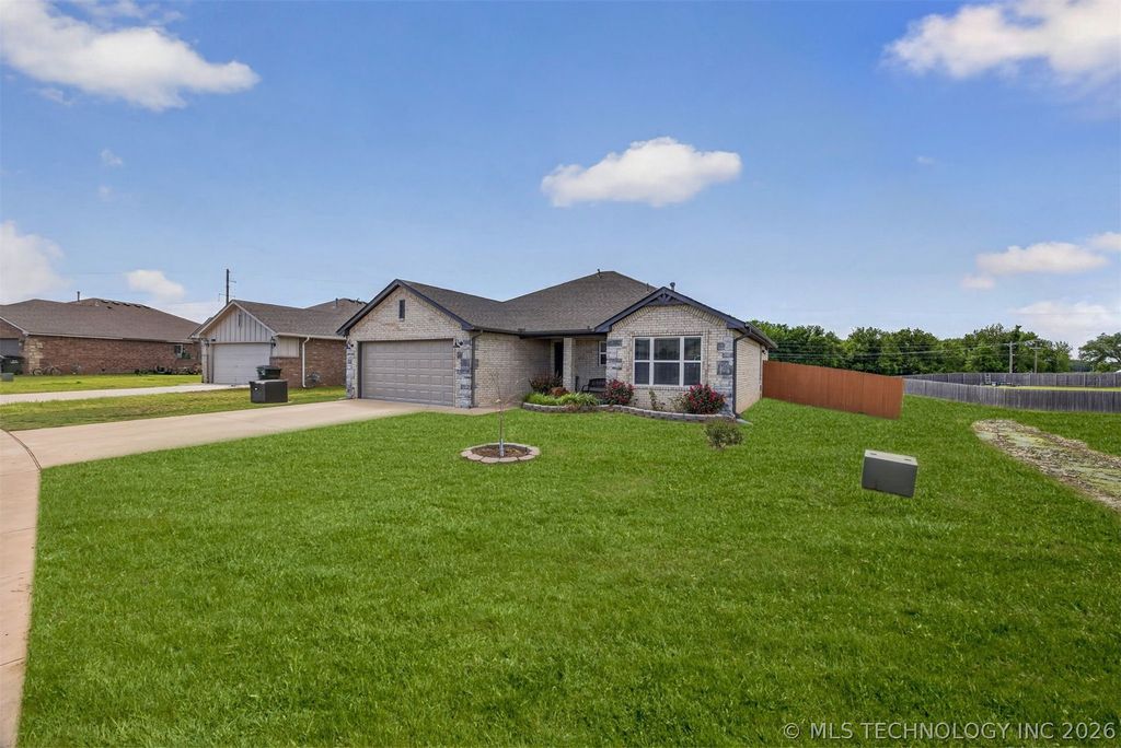 13510 N 130th East Avenue, Collinsville, OK 74021