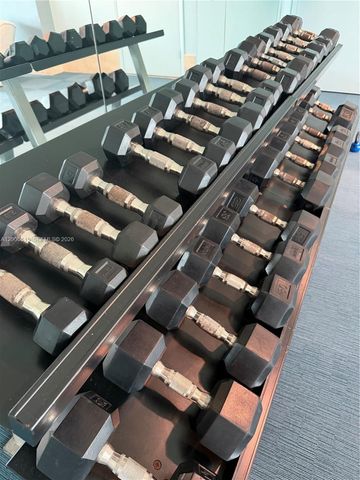 1945 S Ocean Dr 603, Hallandale Beach, FL 33009