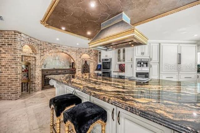 2390 KENT PLACE, Clearwater, FL 33764