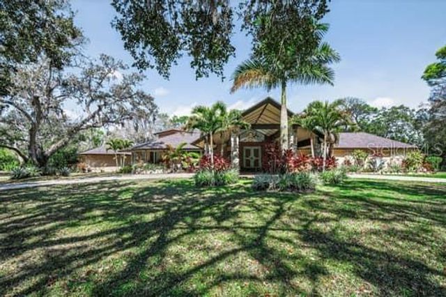 2390 KENT PLACE, Clearwater, FL 33764