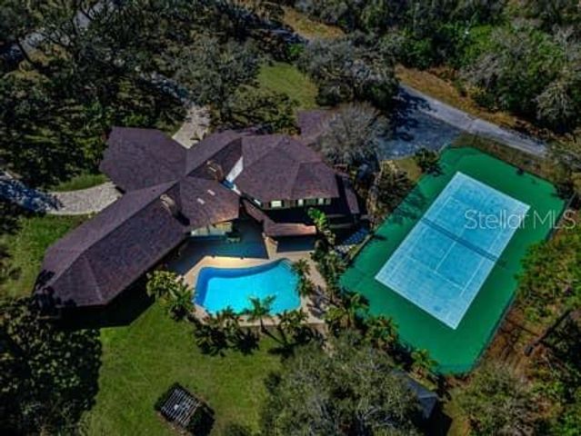 2390 KENT PLACE, Clearwater, FL 33764