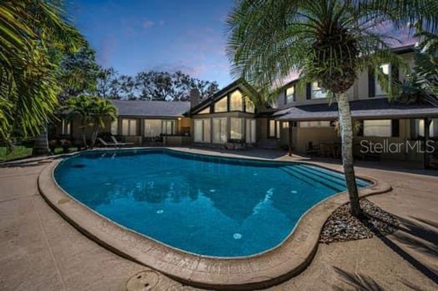 2390 KENT PLACE, Clearwater, FL 33764