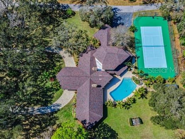 2390 KENT PLACE, Clearwater, FL 33764