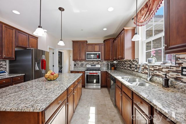 1434 Steeplechase Drive, Mount Pleasant, NC 28124