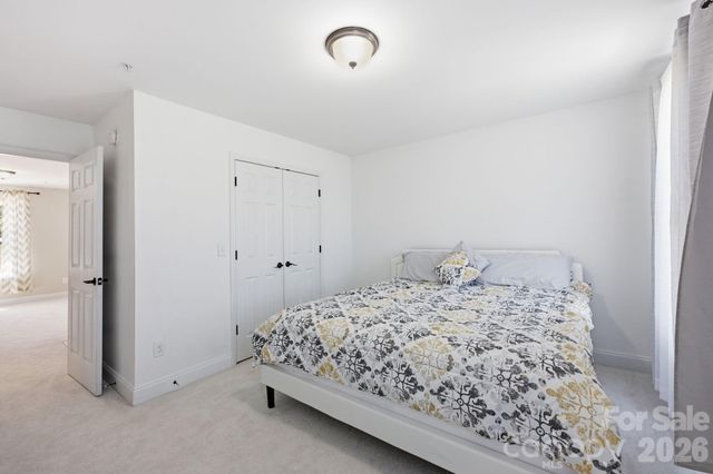 1434 Steeplechase Drive, Mount Pleasant, NC 28124