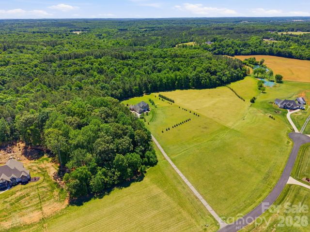 1434 Steeplechase Drive, Mount Pleasant, NC 28124