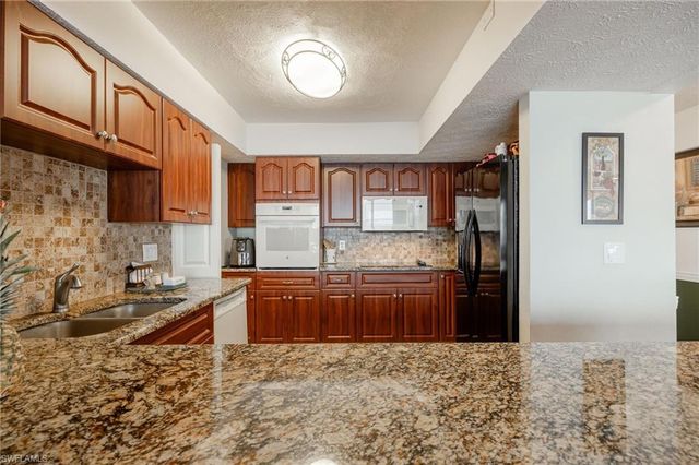 4015 SE 20th PL 503, Cape Coral, FL 33904