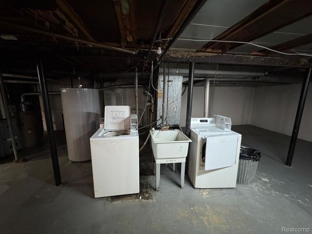 30212 Southfield Road 237, Southfield, MI 48076