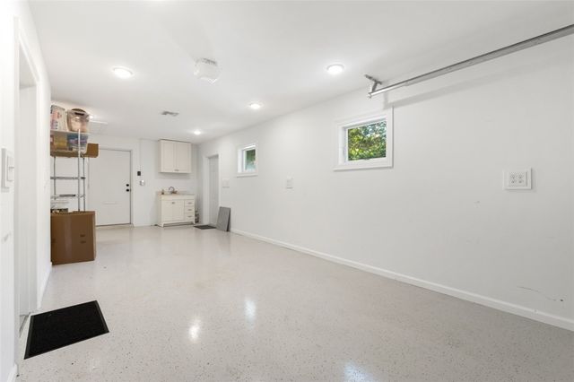 315 Date Palm Road, Vero Beach, FL 32963