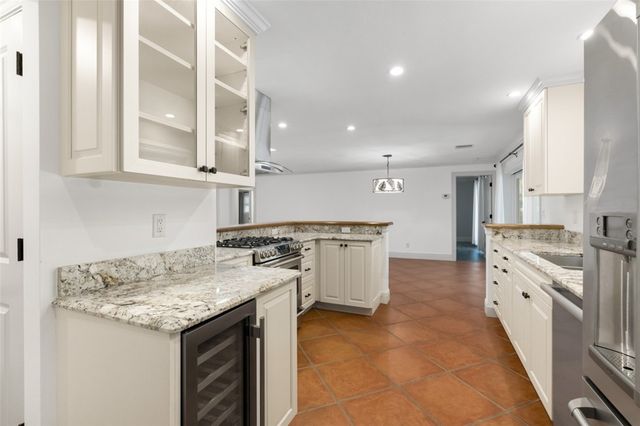 315 Date Palm Road, Vero Beach, FL 32963