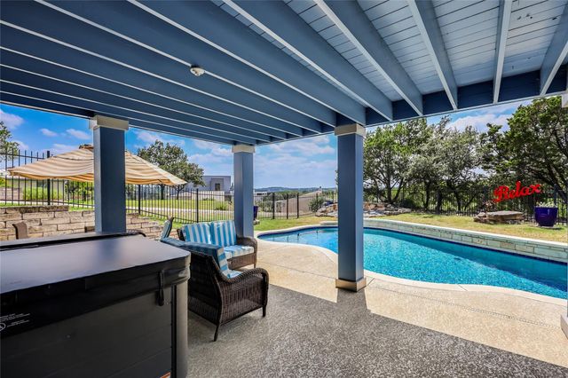 3000 Constitution DR, Lago Vista, TX 78645