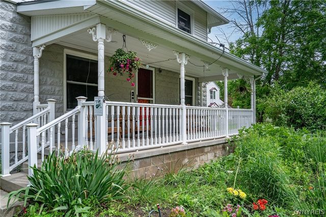 6025 Mckinley Parkway, Hamburg, NY 14075