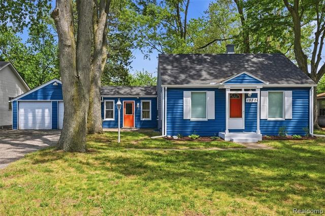 15326 Brookfield Street, Livonia, MI 48154