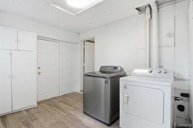15326 Brookfield Street, Livonia, MI 48154