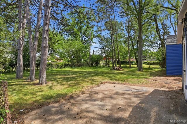 15326 Brookfield Street, Livonia, MI 48154
