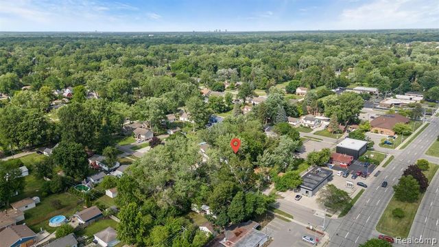 15326 Brookfield Street, Livonia, MI 48154