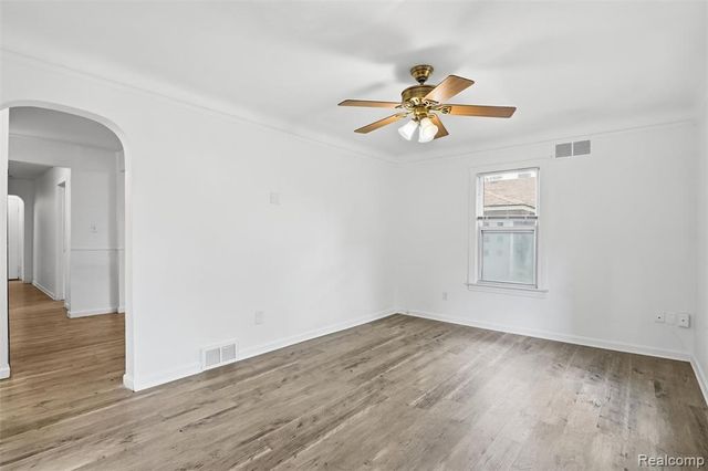 15326 Brookfield Street, Livonia, MI 48154