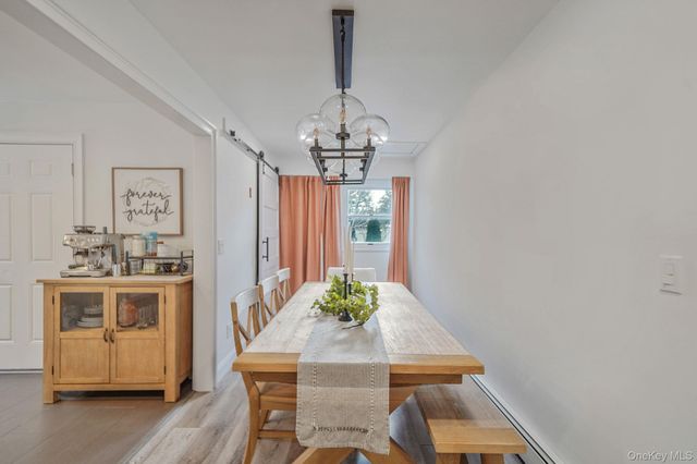 10 Pickwick Court, Stony Brook, NY 11790