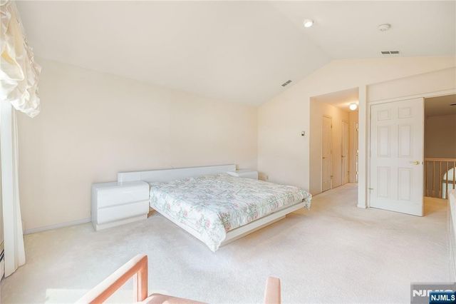 856 Hemlock Court T175, Norwood, NJ 07648