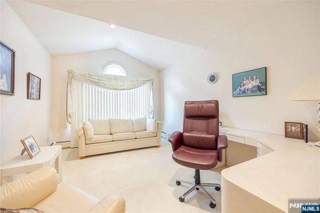 856 Hemlock Court T175, Norwood, NJ 07648