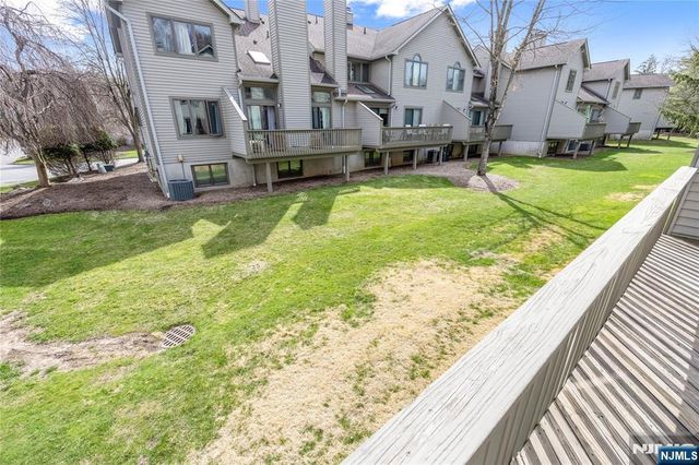 856 Hemlock Court T175, Norwood, NJ 07648