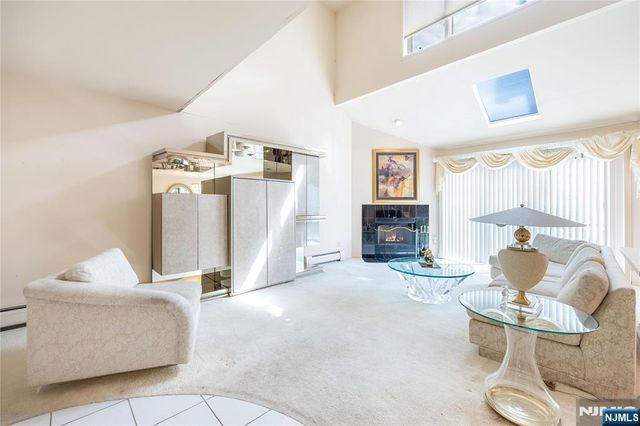 856 Hemlock Court T175, Norwood, NJ 07648