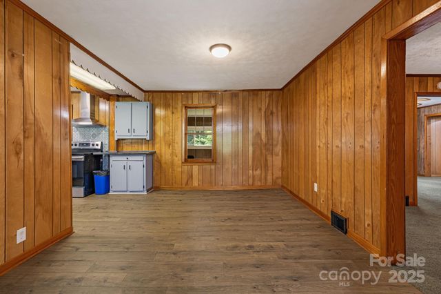 8171 Sugar Hill Road, Marion, NC 28752