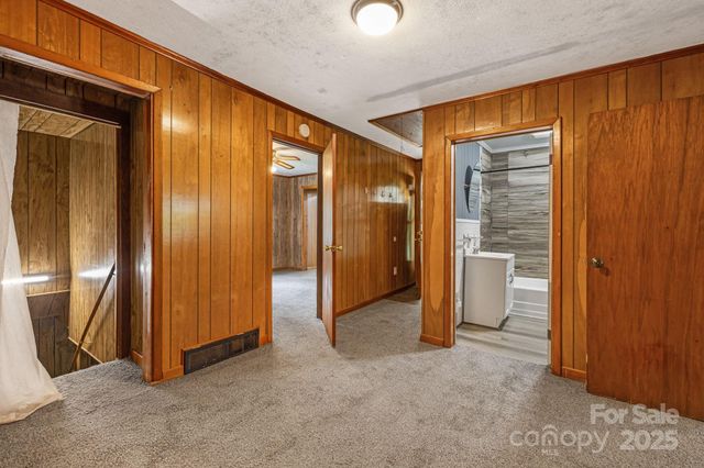 8171 Sugar Hill Road, Marion, NC 28752